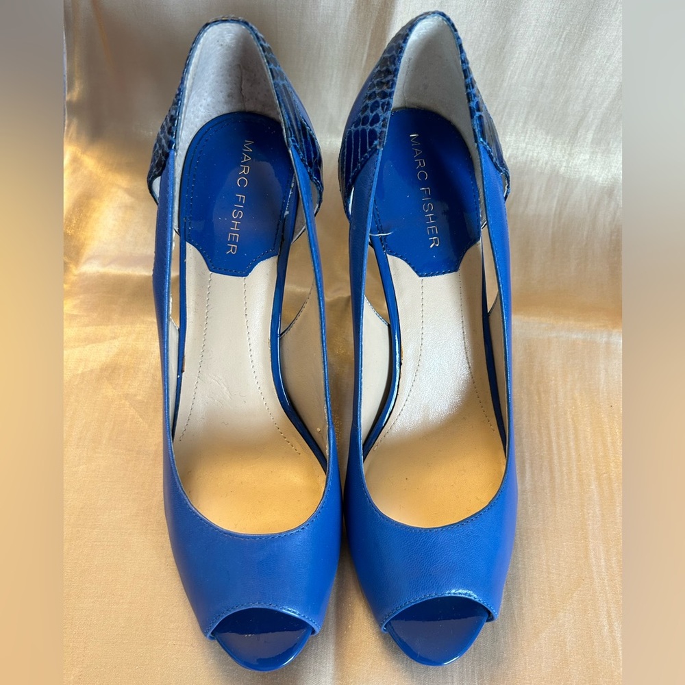Marc Fisher Electric Blue Platform Heels
